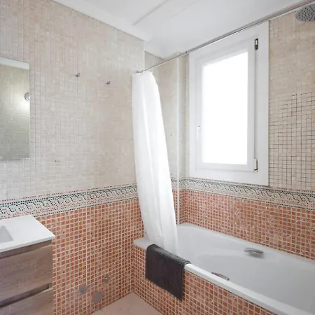 Atico Duplex Centrico Con Parking Incluido San Sebastián