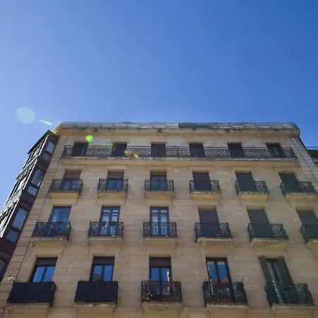 Atico Duplex Centrico Con Parking Incluido Appartement *